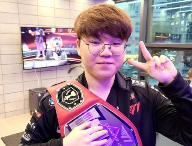 此前的两连 此前的两连